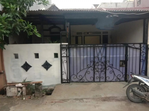 Jual rumah murah siap huni di Bintaro dekat jor & pusat perkantoran